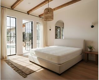 Matelas hybride hôtelier 140x190 cm 
Matelas Mousse et à ressorts ensachés 